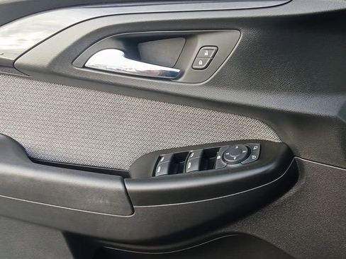 Used 2023 Chevrolet TrailBlazer LT w/ Convenience Package image 18