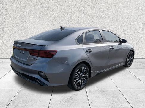 Used 2024 Kia Forte GT-Line image 3