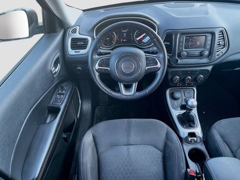Used 2018 Jeep Compass Sport w/ Cold Weather Group AWD/4WD image 23
