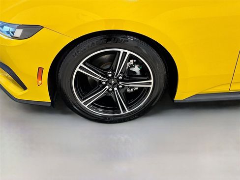 Used 2024 Ford Mustang Premium image 28