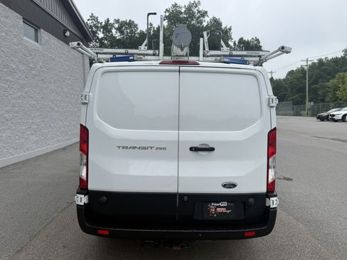 Used 2020 Ford Transit 250 Low Roof RWD image 6