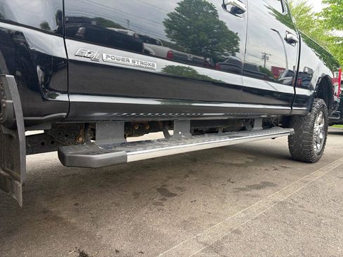 Used 2017 Ford F250 Lariat w/ Chrome Package AWD/4WD image 14