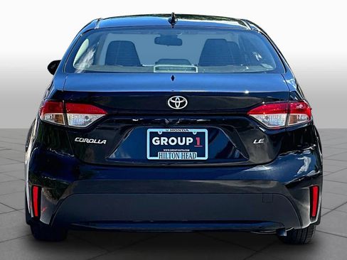 Used 2021 Toyota Corolla LE w/ Carpet Mat Package (TMS) FWD image 5
