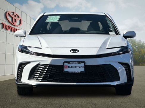 Certified 2026 Toyota Camry SE w/ Convenience Package FWD image 8