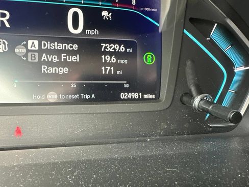 Used 2024 Honda Odyssey Elite image 10