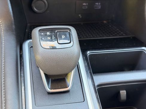 Certified 2025 Nissan Pathfinder SV AWD/4WD image 26