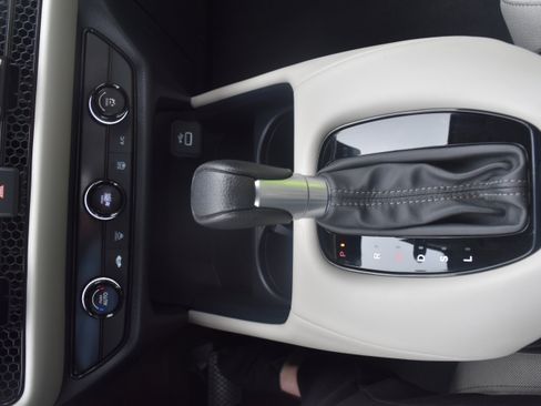 Certified 2023 Honda HR-V LX image 21