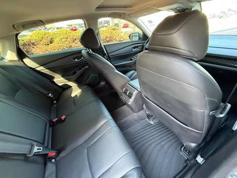 Used 2023 Honda Accord Touring image 38