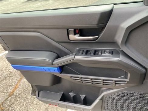 New 2025 Toyota Tacoma TRD Off-Road image 18