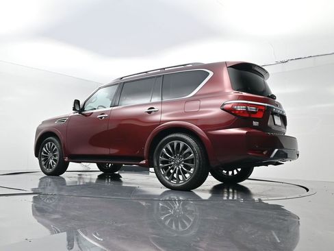 Used 2024 Nissan Armada Platinum w/ Captain's Chairs Package image 21