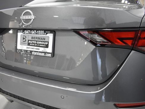 Certified 2025 Nissan Sentra S FWD image 12