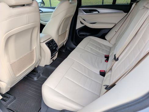 Used 2019 BMW X4 xDrive30i w/ Executive Package image 35