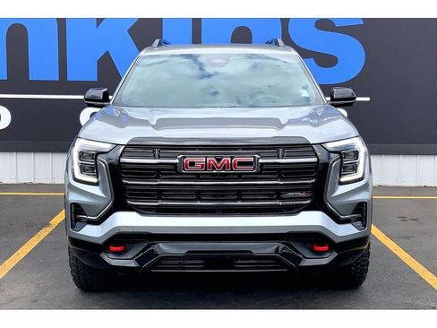 Used 2026 GMC Terrain AT4 w/ Convenience Package III AWD/4WD image 3