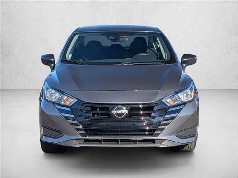 Used 2024 Nissan Versa S image 2