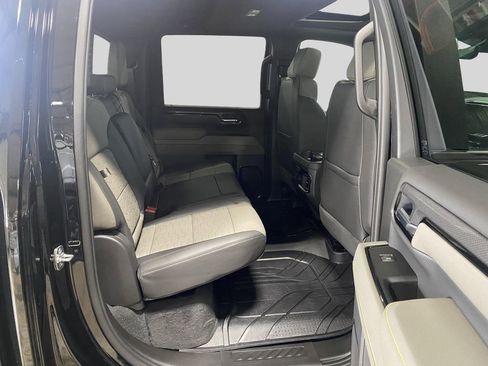 New 2026 Chevrolet Silverado 2500 ZR2 image 7