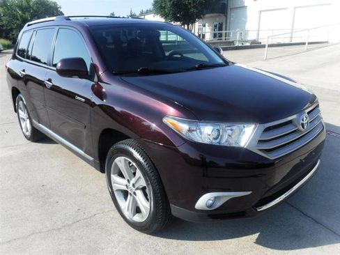 Used 2013 Toyota Highlander Limited image 2