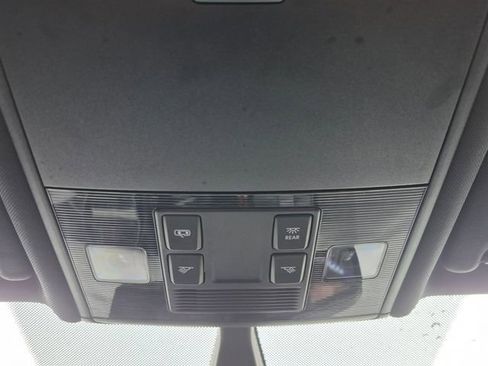 Used 2019 Volkswagen GTI S FWD image 30