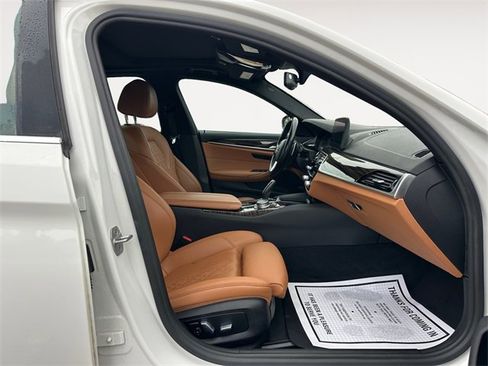 Used 2022 BMW 530i w/ Convenience Package image 15