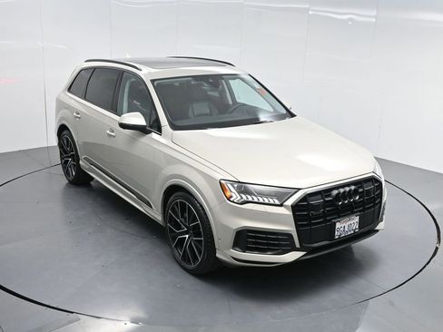 Used 2023 Audi Q7 3.0T Prestige w/ Prestige Package AWD/4WD image 61