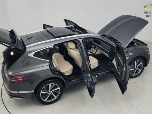 Used 2025 Genesis GV80 2.5T Advanced AWD/4WD image 83