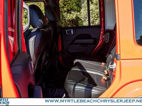 Certified 2019 Jeep Wrangler Unlimited Sahara image 14