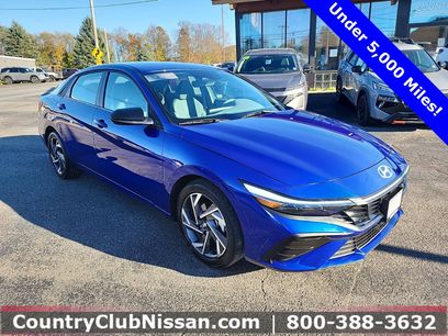 Used 2025 Hyundai Elantra Sport