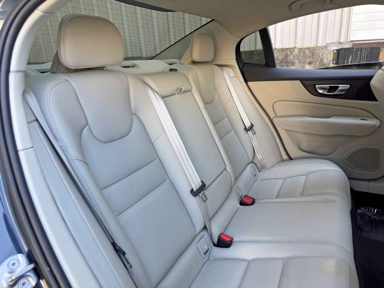 Used 2025 Volvo S60 B5 Plus w/ Climate Package FWD image 43