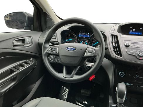 Used 2019 Ford Escape S image 11
