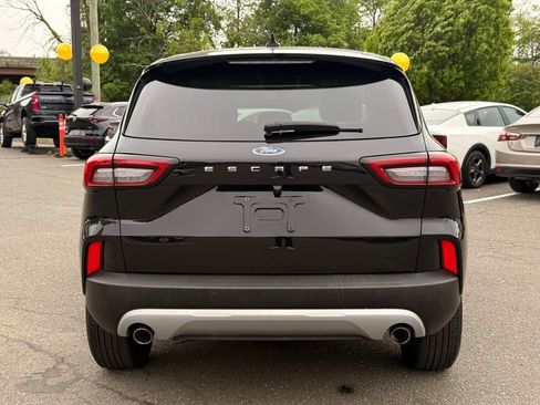Used 2025 Ford Escape Active AWD/4WD image 10