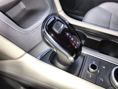 Used 2022 Cadillac XT5 Premium Luxury image 20