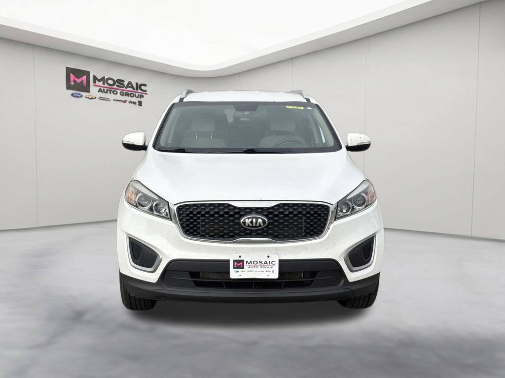 Used 2018 Kia Sorento LX AWD/4WD image 3