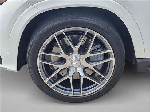 Used 2024 Mercedes-Benz GLE 53 AMG 4MATIC Coupe image 9