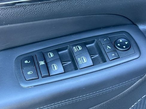 Used 2021 Jeep Grand Cherokee High Altitude AWD/4WD image 12