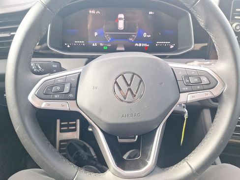 Used 2025 Volkswagen Jetta Sport FWD image 21
