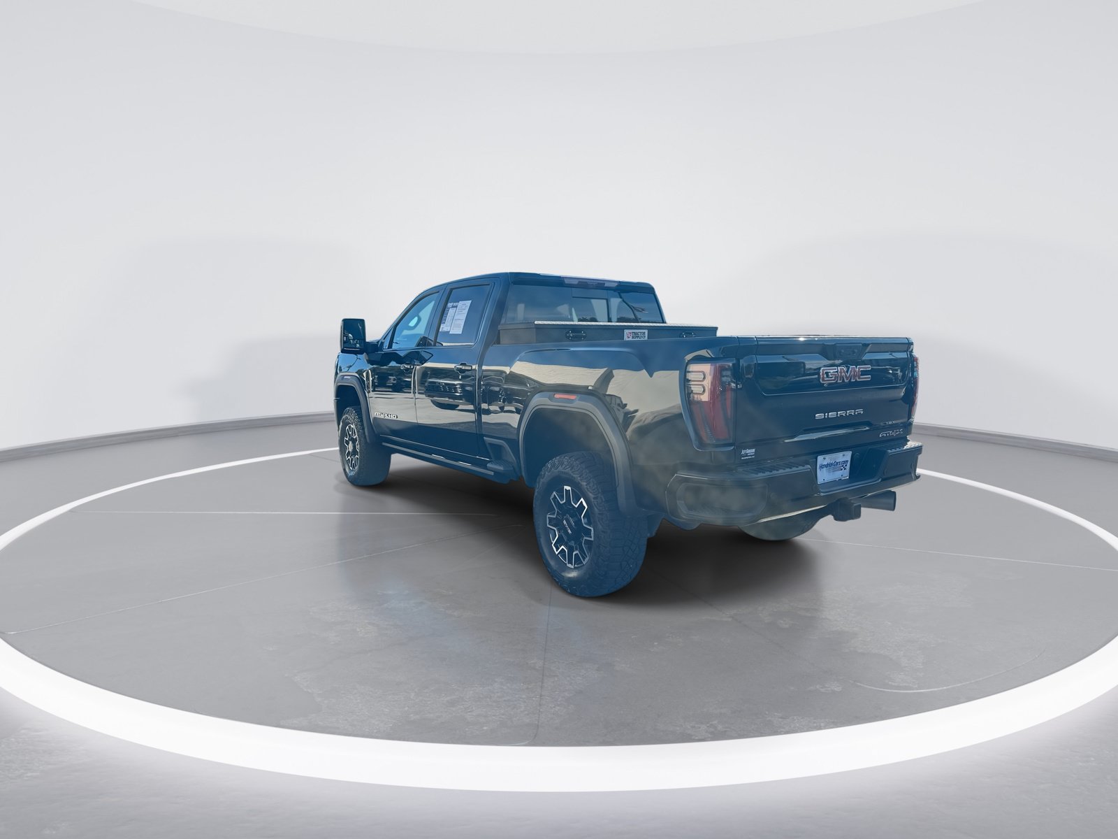 Used 2025 GMC Sierra 2500 AT4X AWD/4WD image 7