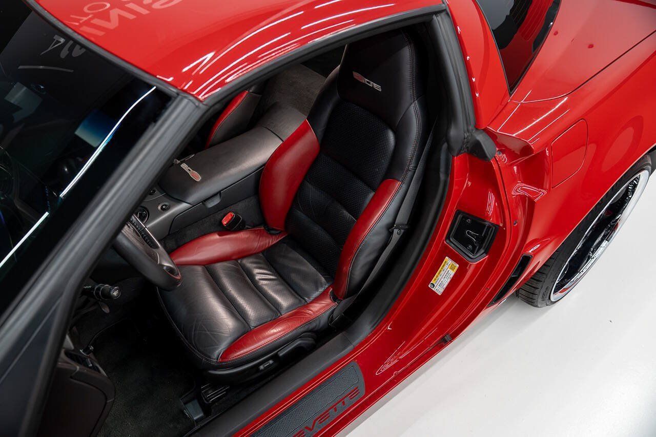Used 2007 Chevrolet Corvette Z06 w/ Preferred Equipment Group RWD image 43