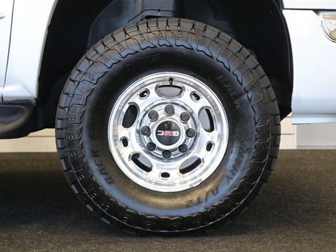 Used 2005 GMC Sierra 2500 SLE w/ Heavy-Duty Power Package AWD/4WD image 58