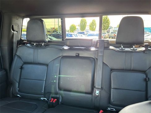 Used 2022 Chevrolet Silverado 3500 High Country image 29