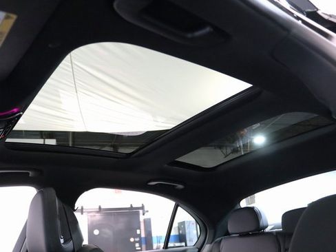 Certified 2025 Mercedes-Benz C 300 4MATIC Sedan image 10