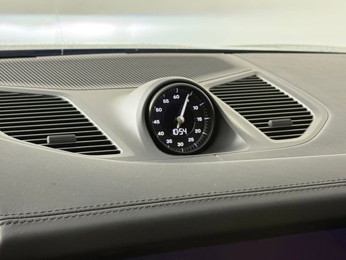 Used 2025 Porsche Cayenne GTS image 21