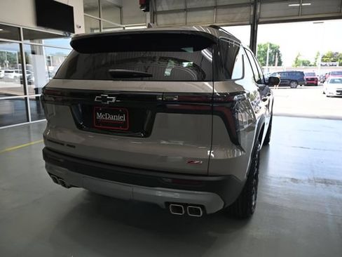 New 2026 Chevrolet Traverse Z71 w/ Enhanced Driving Package AWD/4WD image 5