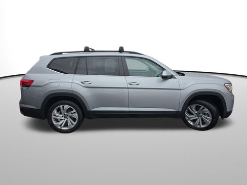 Used 2022 Volkswagen Atlas SE image 8