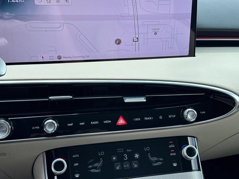New 2026 Genesis GV70 2.5T Select AWD/4WD image 28