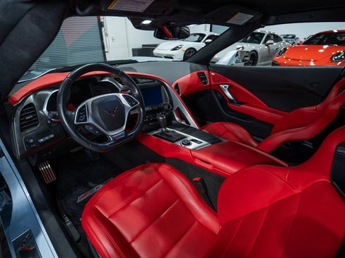 Used 2017 Chevrolet Corvette Z06 image 18