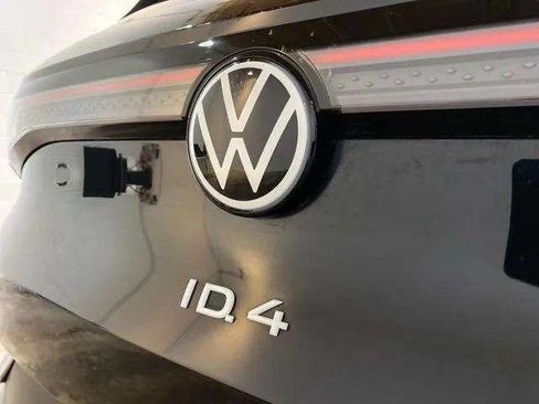 Used 2023 Volkswagen ID.4 Pro S AWD/4WD image 99