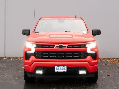 Used 2023 Chevrolet Silverado 1500 RST image 18