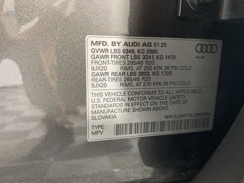 Used 2020 Audi Q7 3.0T Premium Plus w/ Premium Plus Package AWD/4WD image 12