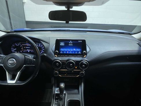 Used 2022 Nissan Sentra SV image 10