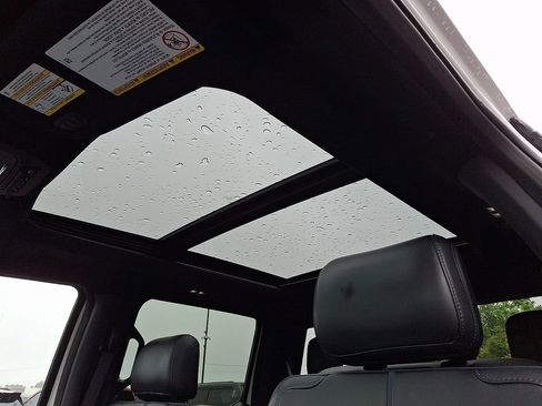 Used 2025 Ford F250 Platinum AWD/4WD image 16