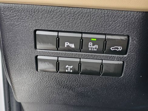 Used 2015 Lexus NX 200t AWD image 25